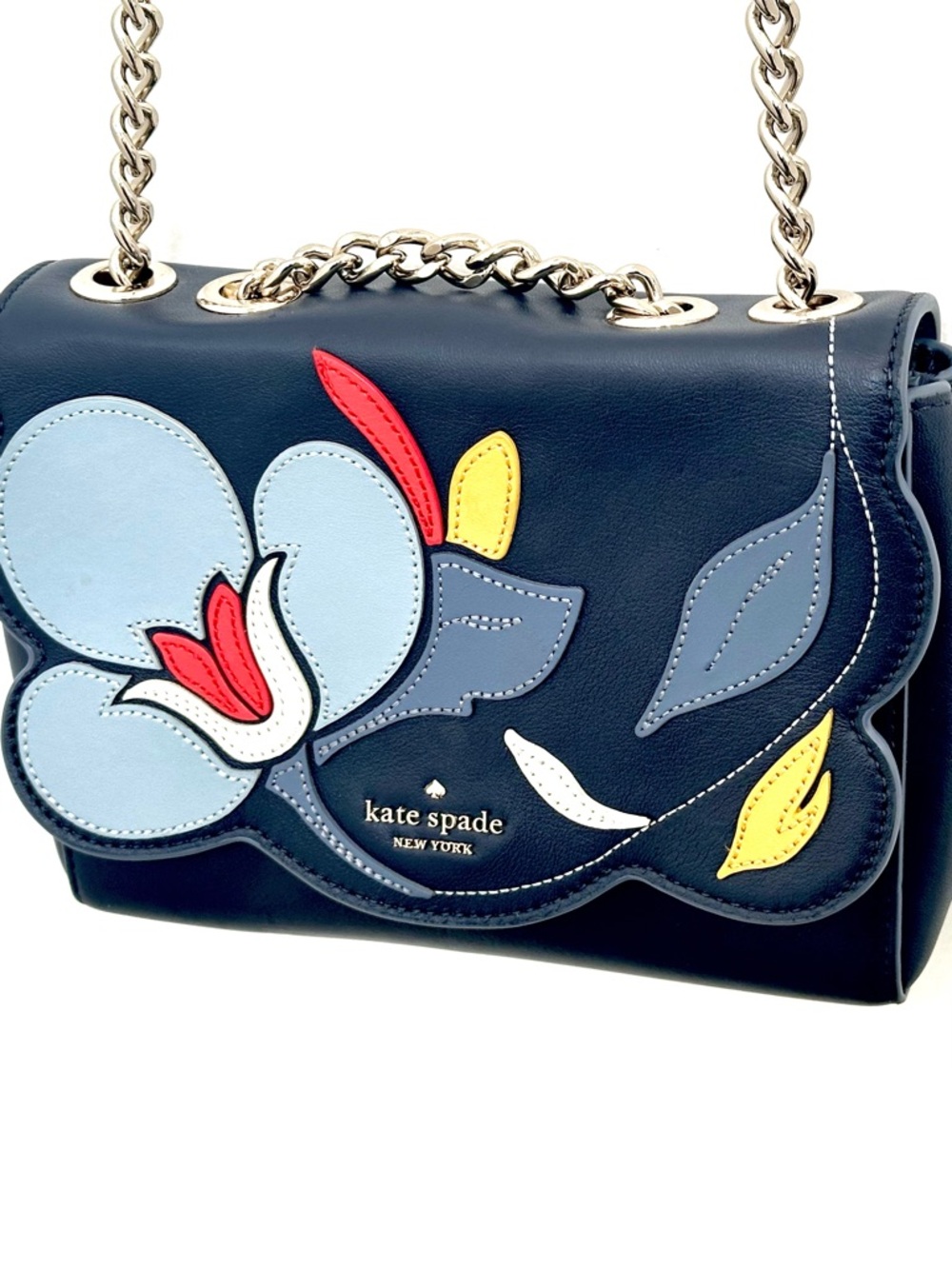 Kate Spade New York Briar Lane Floral Mini Emelyn Crossbody Bag in Navy Blue - Picture 2 of 9